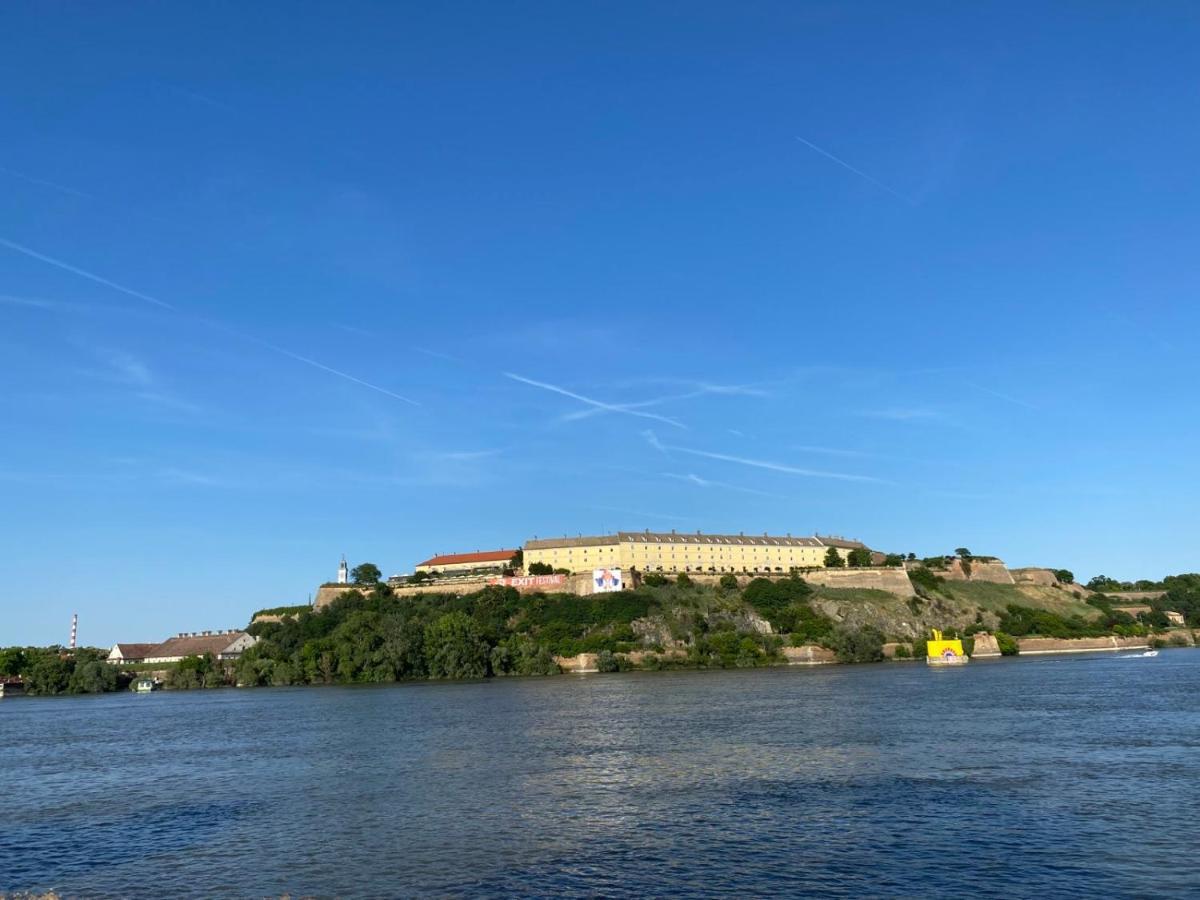 Duga Apartments Novi Sad Esterno foto